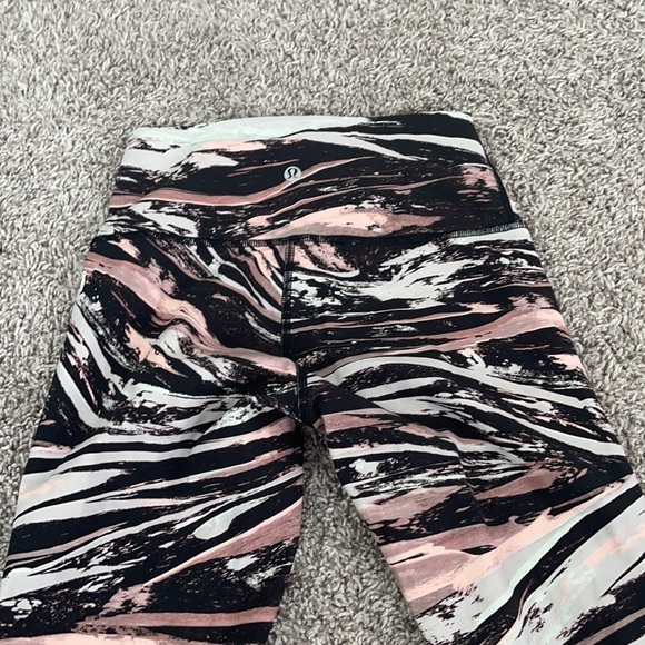 Lululemon Swift Speed High-Rise Crop 18" - Picture 3 of 4